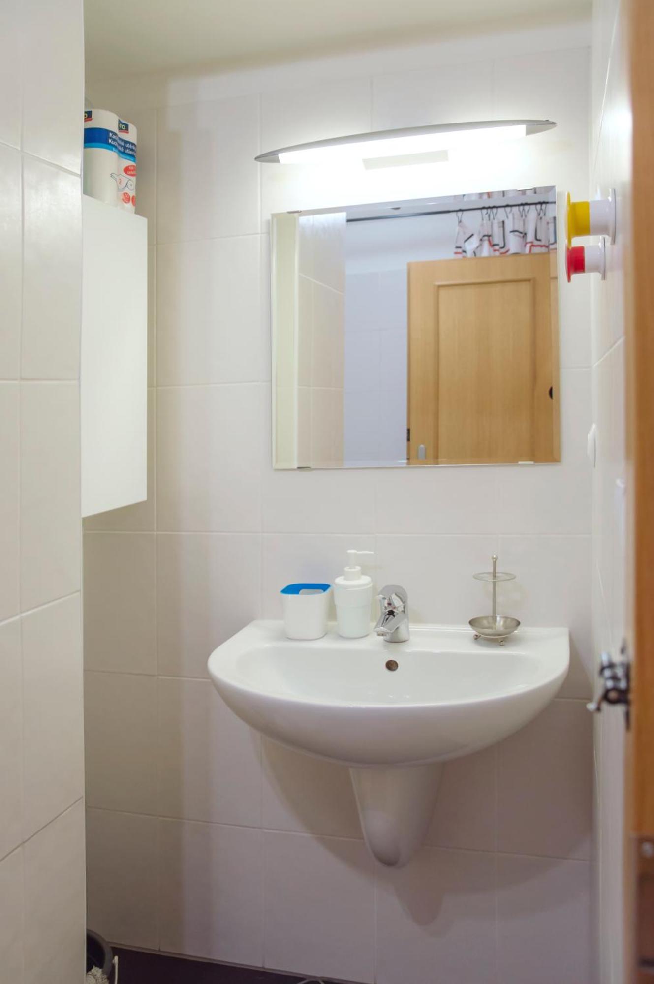 Opatovicka Affordable Appartamento *